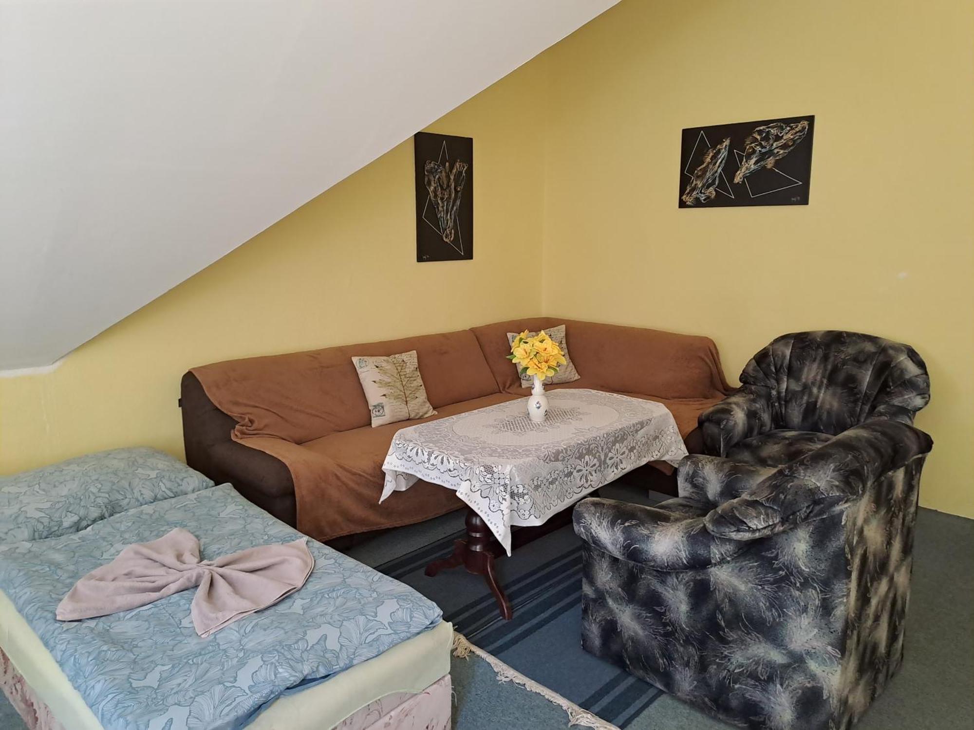 Hotel Kamenny Vrch Chomutov Room photo