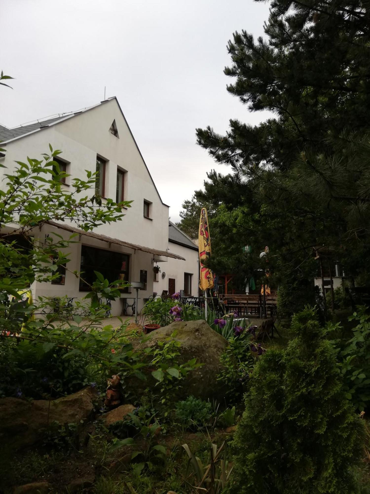 Hotel Kamenny Vrch Chomutov Exterior photo